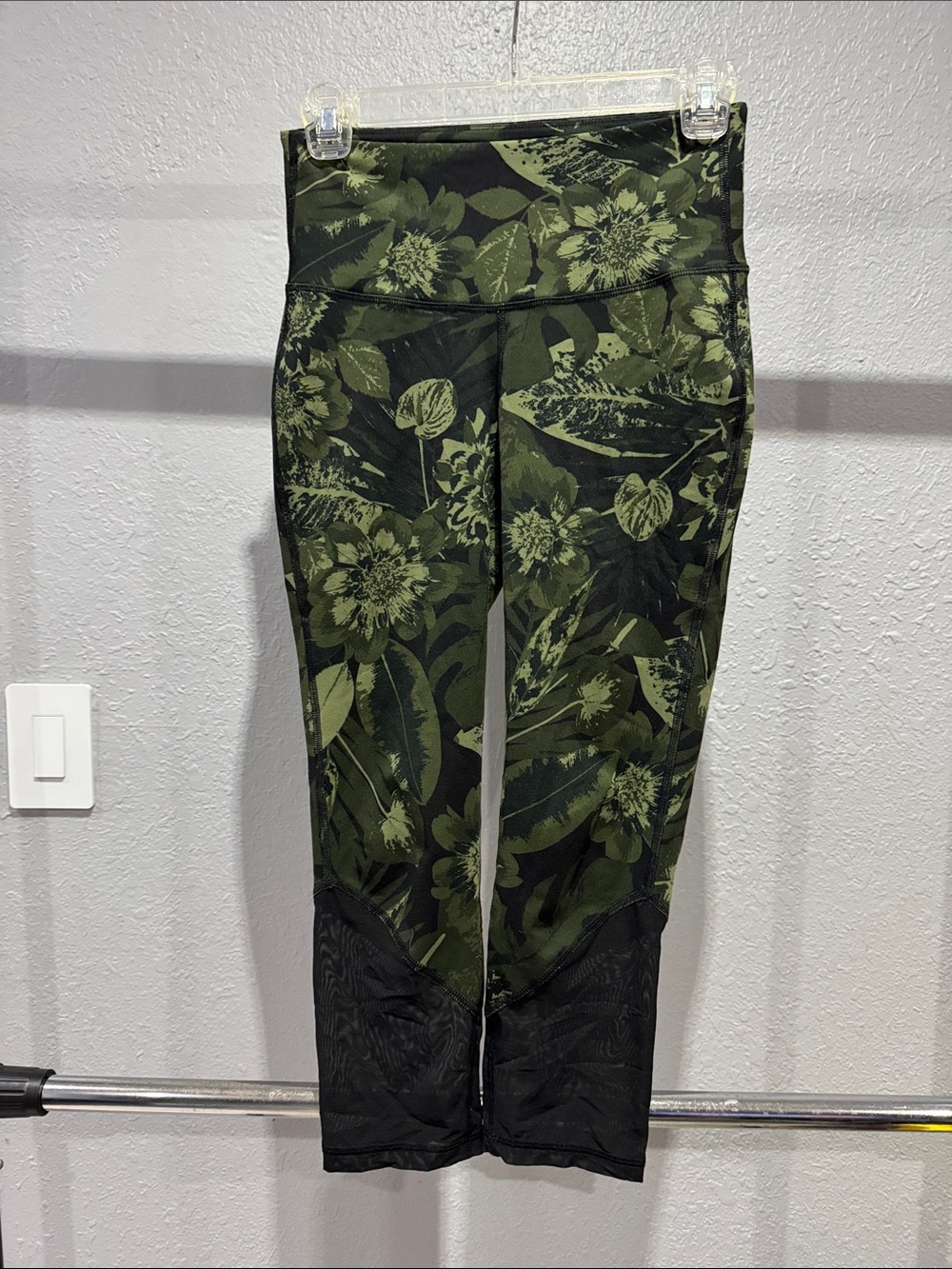 Old Navy Olive Green Floral Capri Track Pants